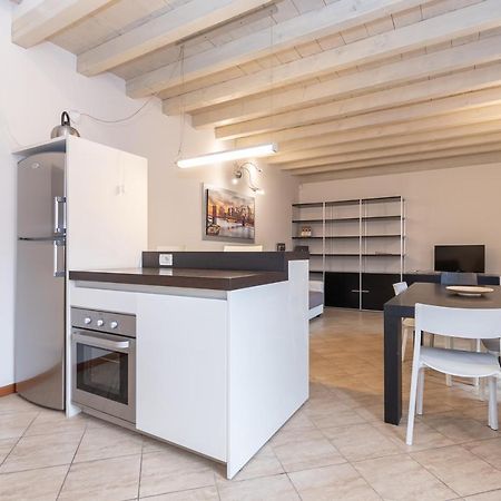 Trilocale Rua Sovera 85 - F&L Aparment Brescia Exterior foto