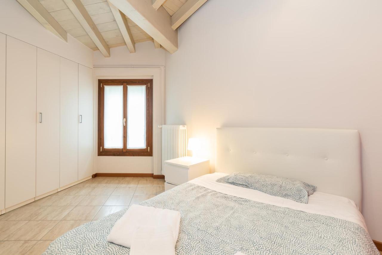 Trilocale Rua Sovera 85 - F&L Aparment Brescia Exterior foto
